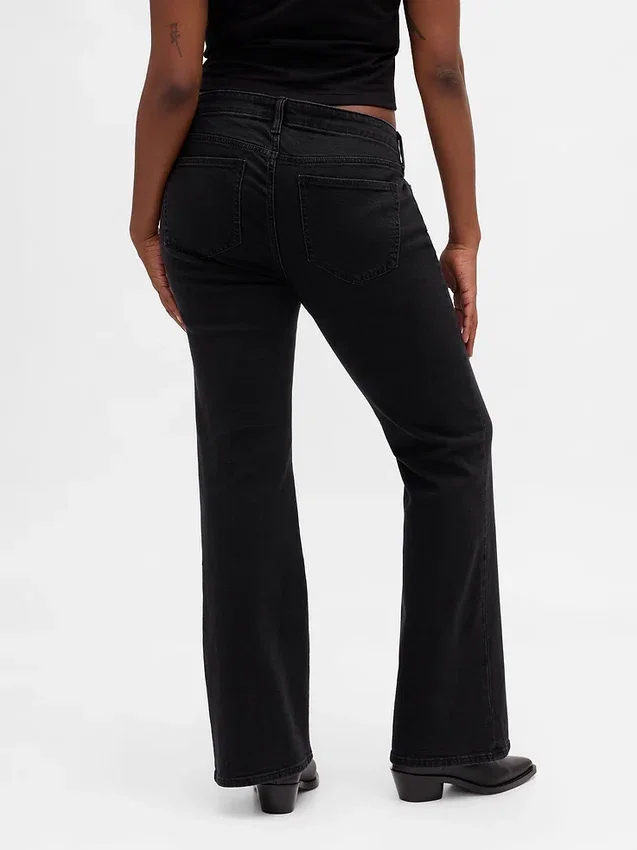 Lågmidjade, långa och smala Jeans med snörning