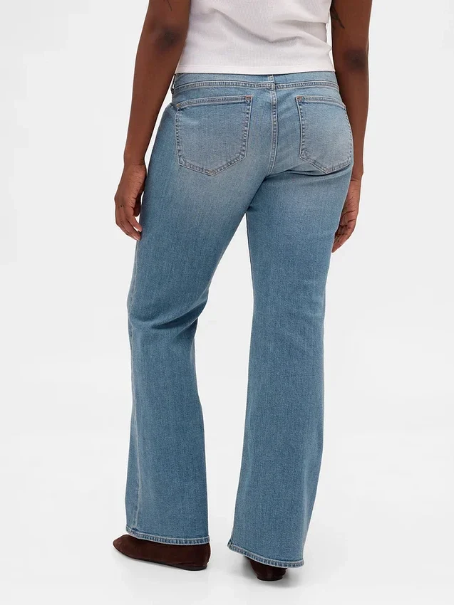 Lågmidjade, långa och smala Jeans med snörning