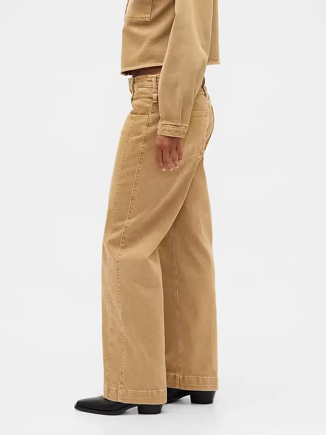 Lågmidjade, lösa 90-talsjeans med smal midja