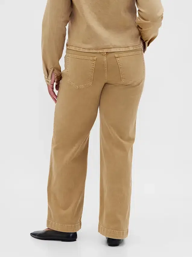 Lågmidjade, lösa 90-talsjeans med smal midja