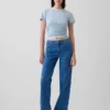 Lågmidjade, lösa jeans i 90-talsstil