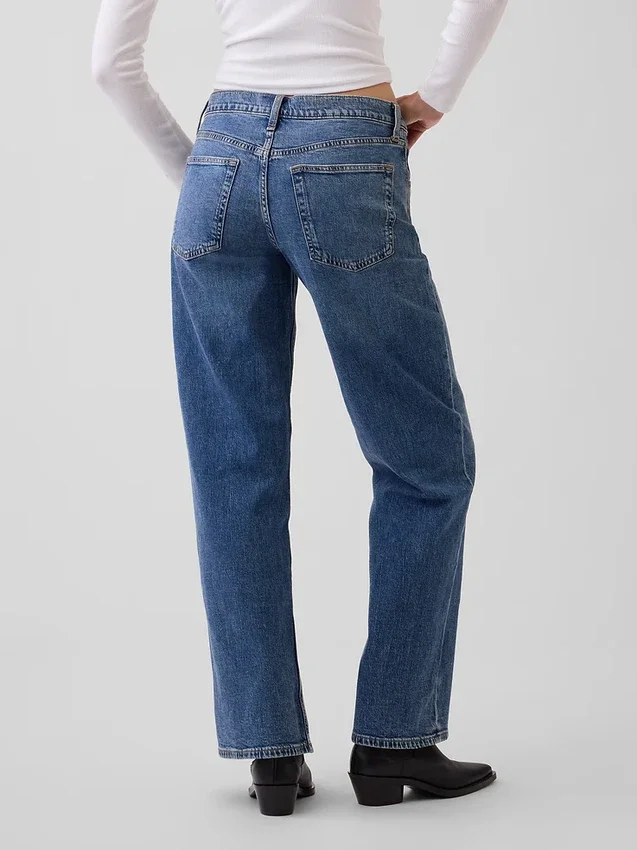 Lågmidjade, lösa jeans i 90-talsstil