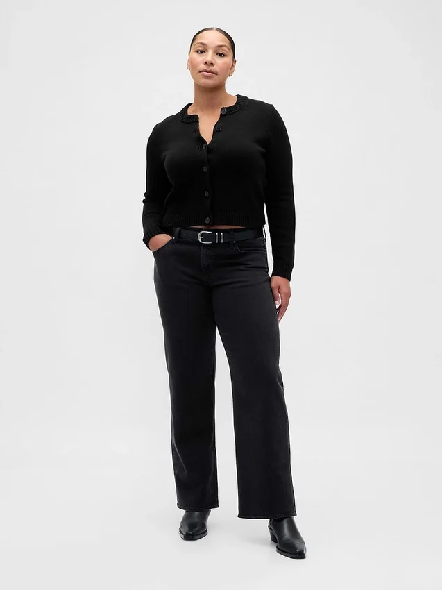 Lågmidjade, lösa jeans i 90-talsstil