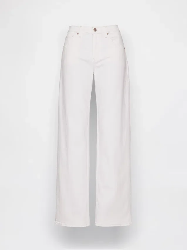 Lågmidjade, lösa jeans i 90-talsstil