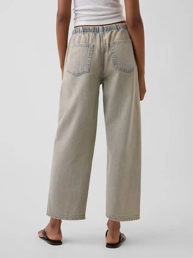 Lågmidjade, lösa och bekväma cropped-Jeans i 90-talsstil