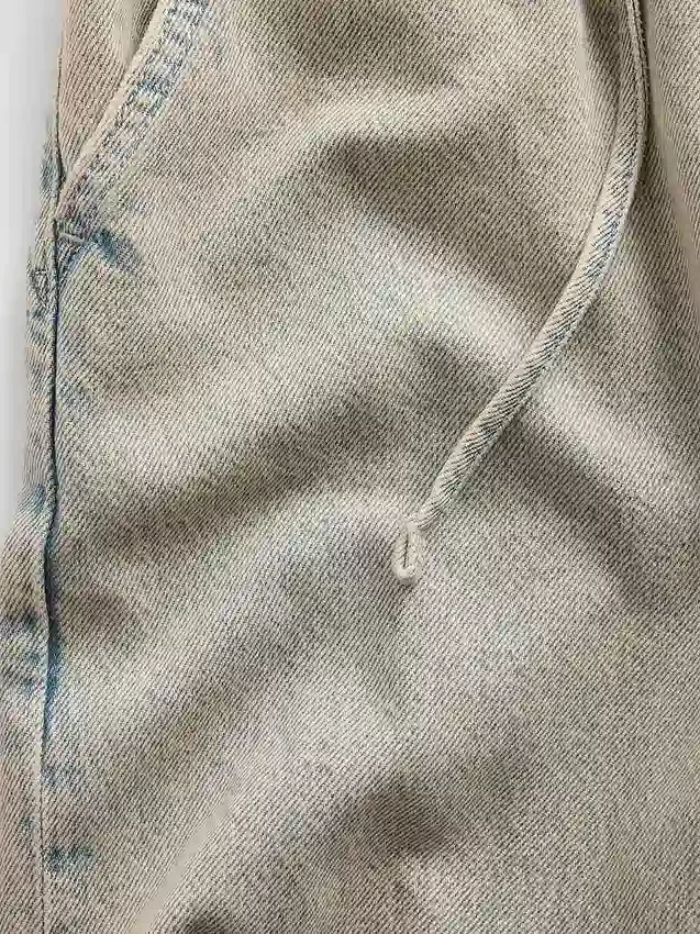 Lågmidjade, lösa och bekväma cropped-Jeans i 90-talsstil
