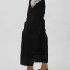 Lågmidjade, ultramjuka, avslappnade 90-talsinspirerade cropped-Jeans