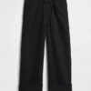 Lågmidjade, ultramjuka, avslappnade 90-talsinspirerade cropped-Jeans