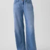 Lågmidjade, ultramjuka, lösa jeans i 90-talsstil