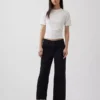 Lågt sittande, avslappnade cropped-Jeans