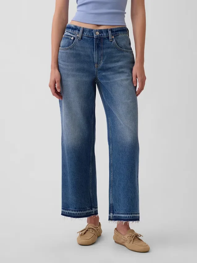 Lågt sittande, avslappnade cropped-Jeans
