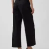 Lågt sittande, avslappnade cropped-Jeans