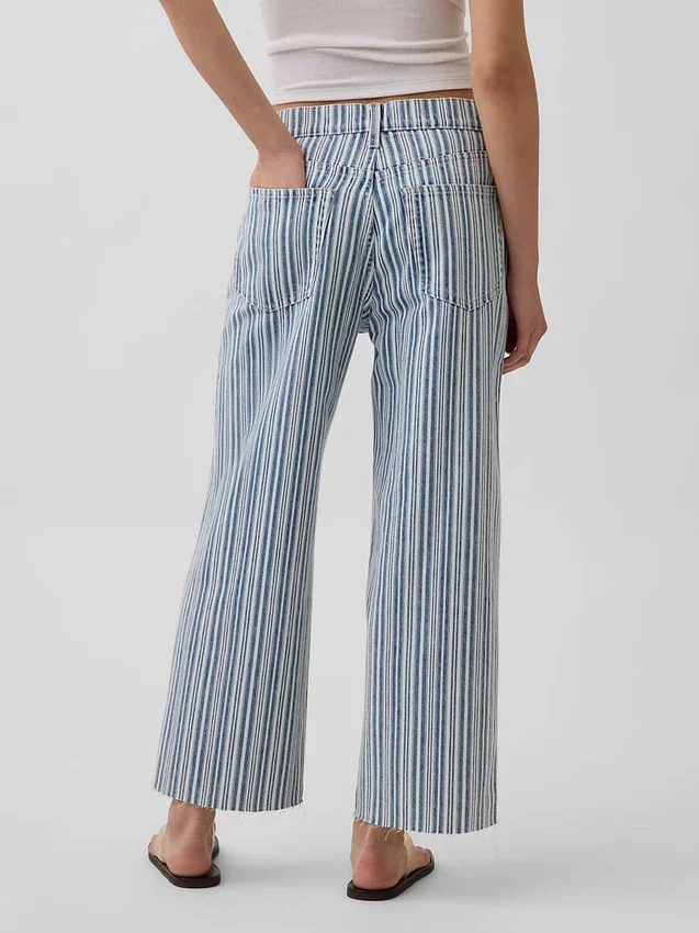 Lågt sittande, avslappnade cropped-Jeans