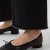 Lågt sittande, avslappnade cropped-Jeans