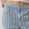 Lågt sittande, avslappnade cropped-Jeans