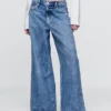 Lågt sittande, extra baggy Jeans