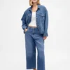 Lågt sittande, ultramjuka, avslappnade cropped-Jeans
