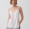 Linneblandad camisole med spetskant