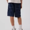 Lösa, bekväma denimshorts i 90-talsstil för barn