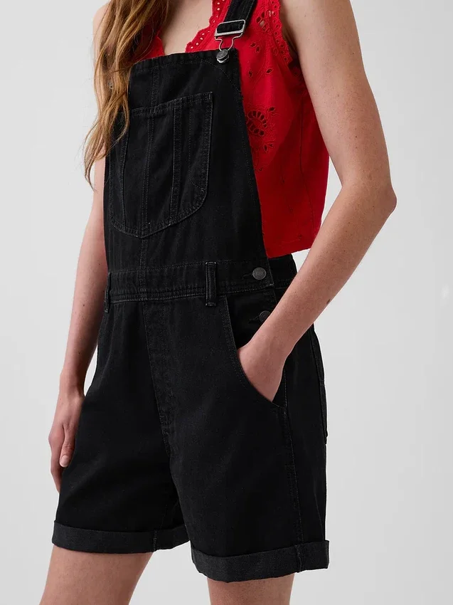 Lösa korta jeansoveraller