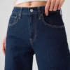 Löst sittande jeans med medelhög midja i 90-talsstil