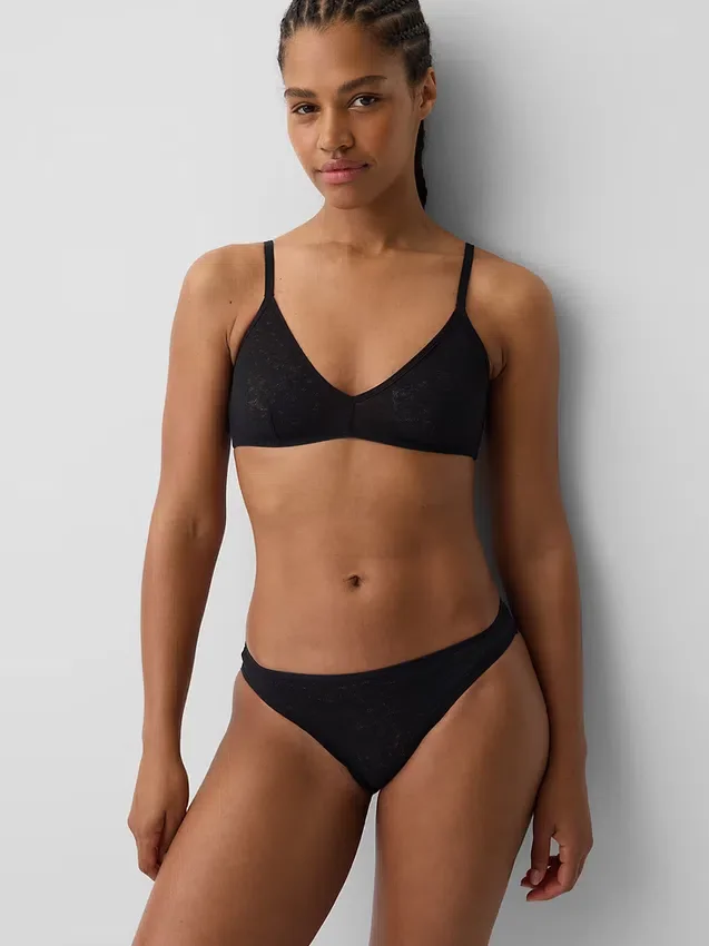 Madesoft Lace Plunge Bralette