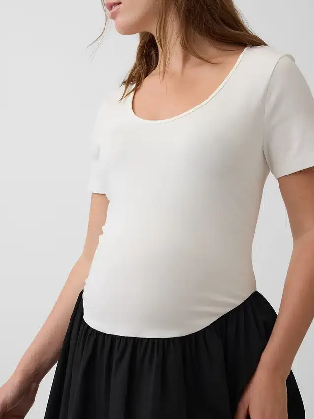 Mammakläder i blandmaterial med låg midja