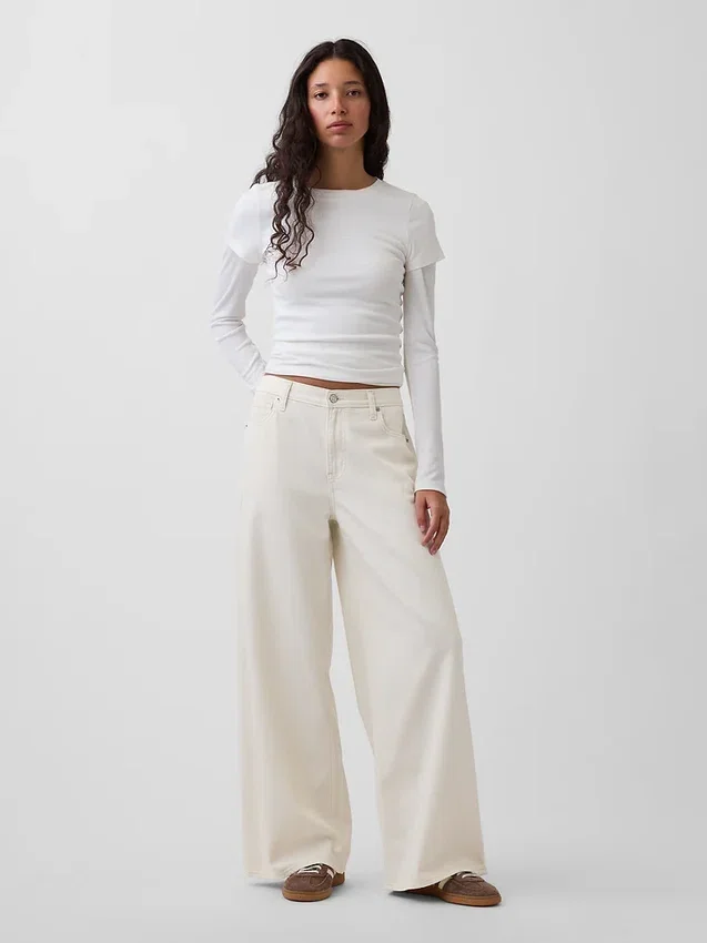 Mid Rise Ultrasoft Baggy Jeans