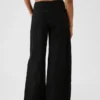 Mid Rise Ultrasoft Baggy Jeans