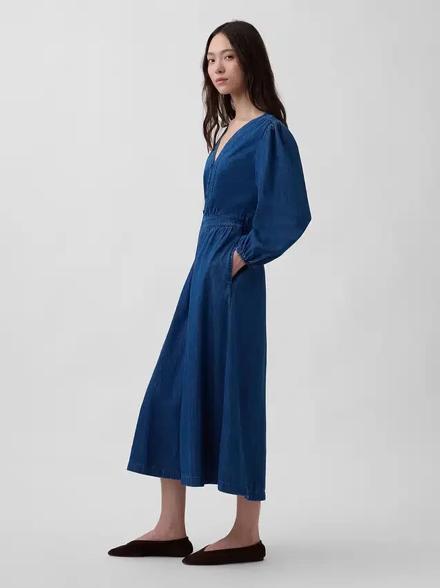 Midiklänning i denim med lappad midja