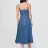 Midilång klänning i denim