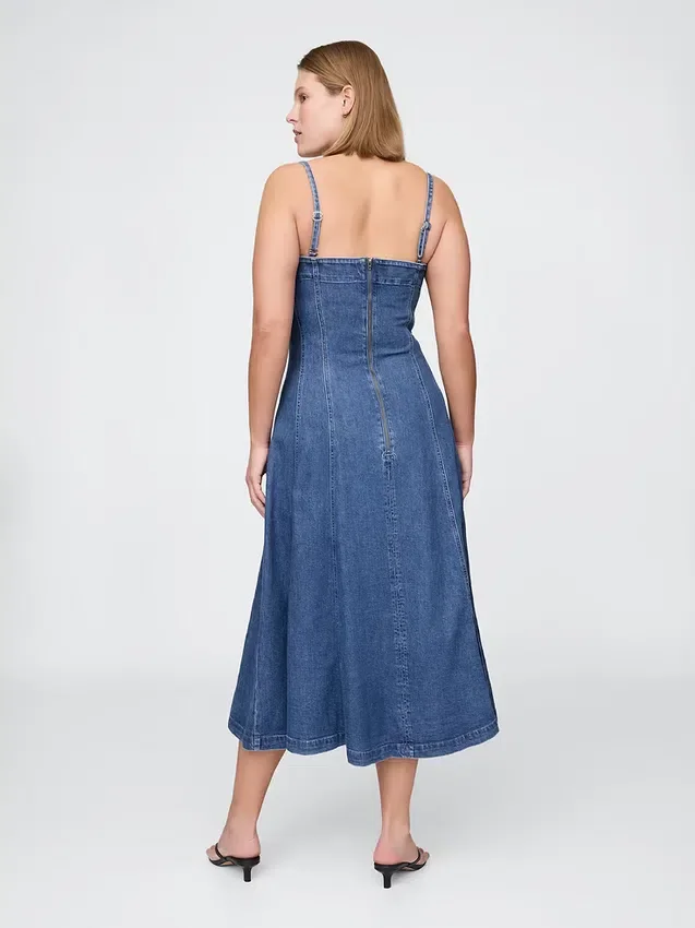 Midilång klänning i denim