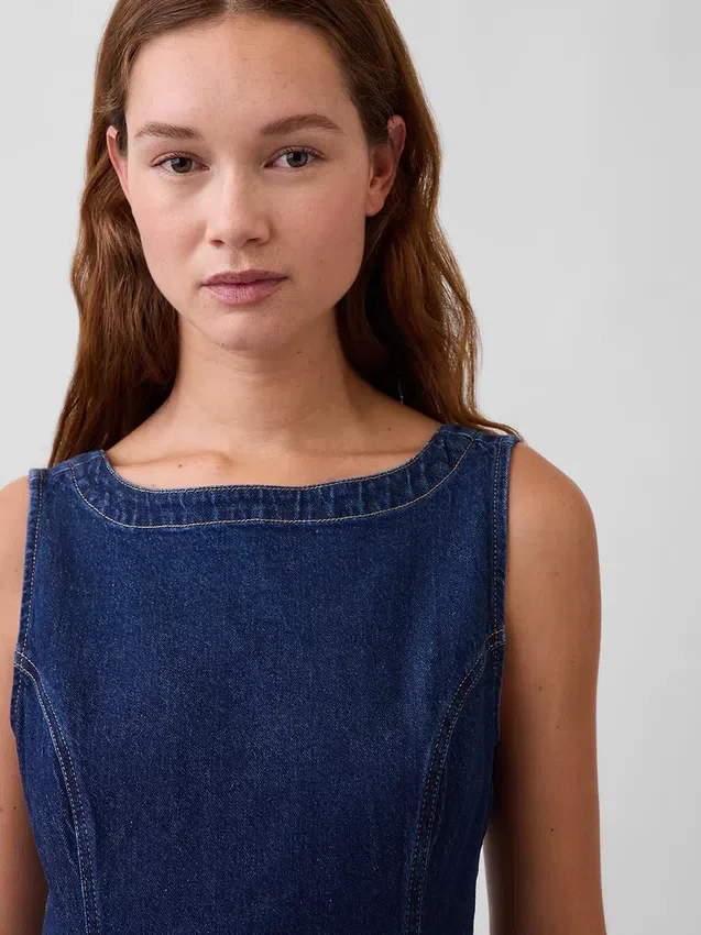 Miniklänning i denim med båthals