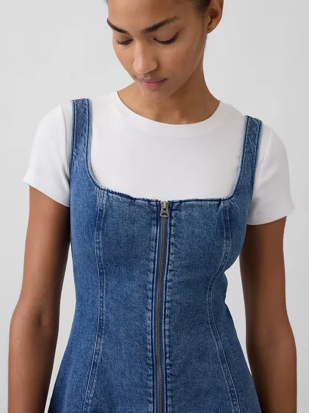 Miniklänning i denim med dragkedja fram