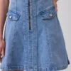 Miniklänning i denim med sömmar och dragkedja fram