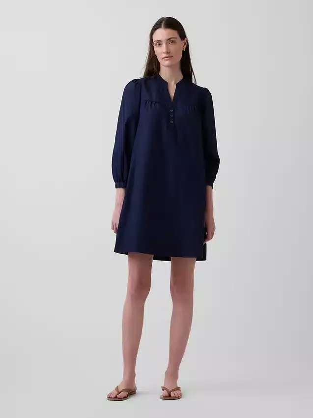 Miniklänning i poplin med Henley-krage