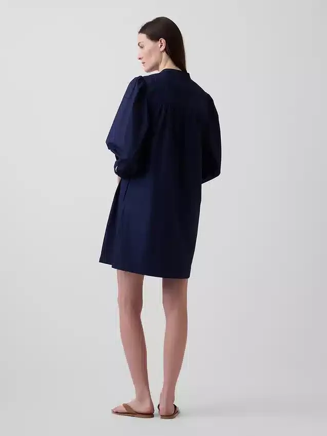 Miniklänning i poplin med Henley-krage