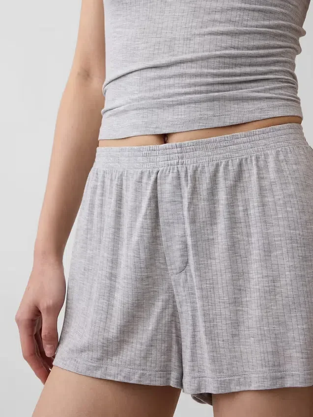 Mjukaste pyjamasshorts i modalribb