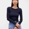 Modern, kompakt ribbad kort T-shirt