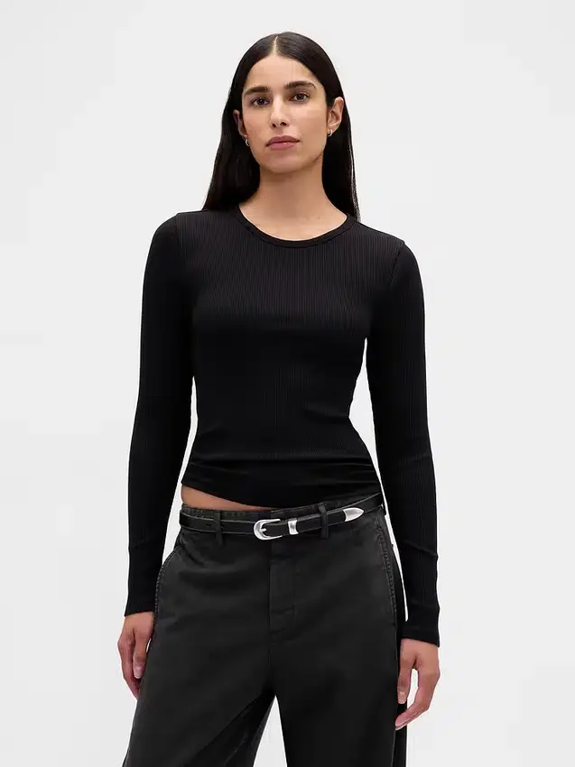 Modern, kompakt ribbad kort T-shirt