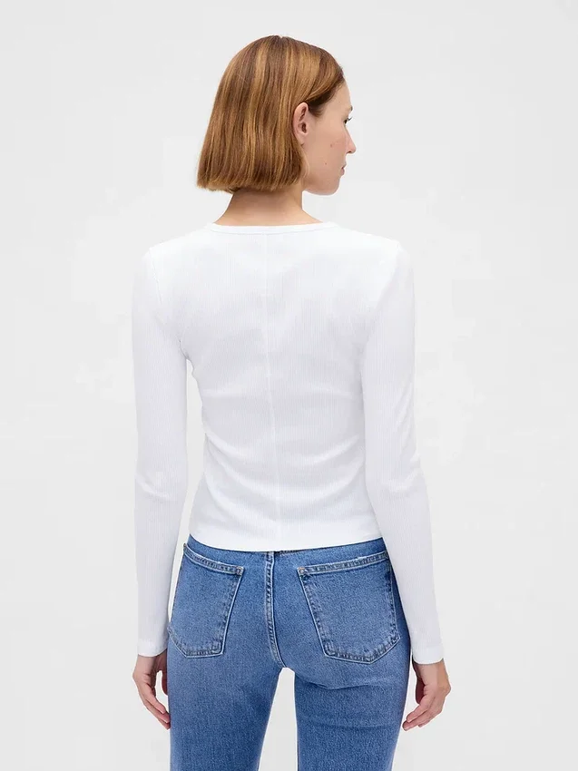 Modern, kompakt ribbad kort T-shirt