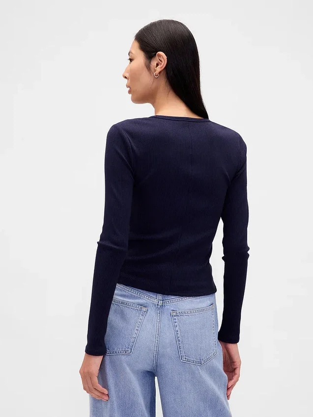 Modern, kompakt ribbad kort T-shirt