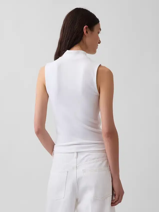 Modern linne med hög hals