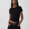 Modern ribbad T-shirt