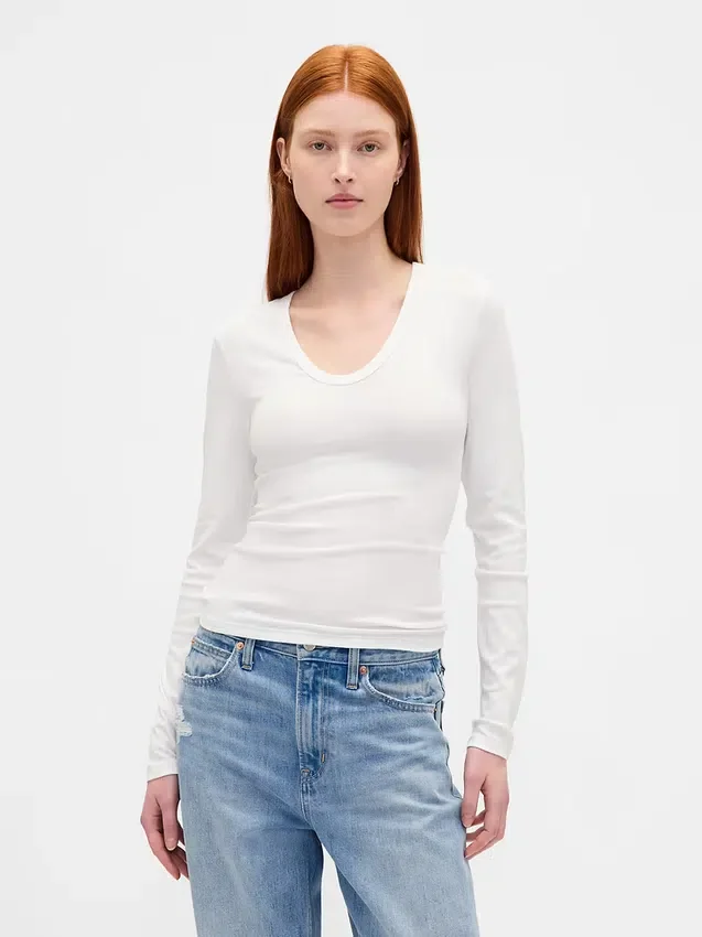 Modern ribbad T-shirt