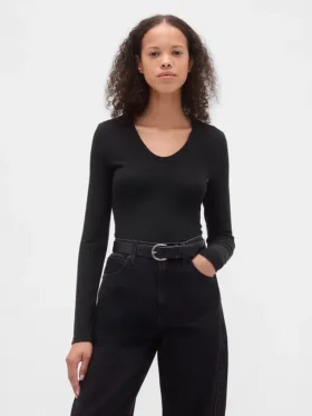 Modern ribbad T-shirt