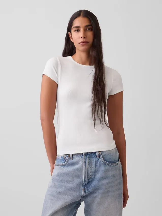Modern ribbad T-shirt