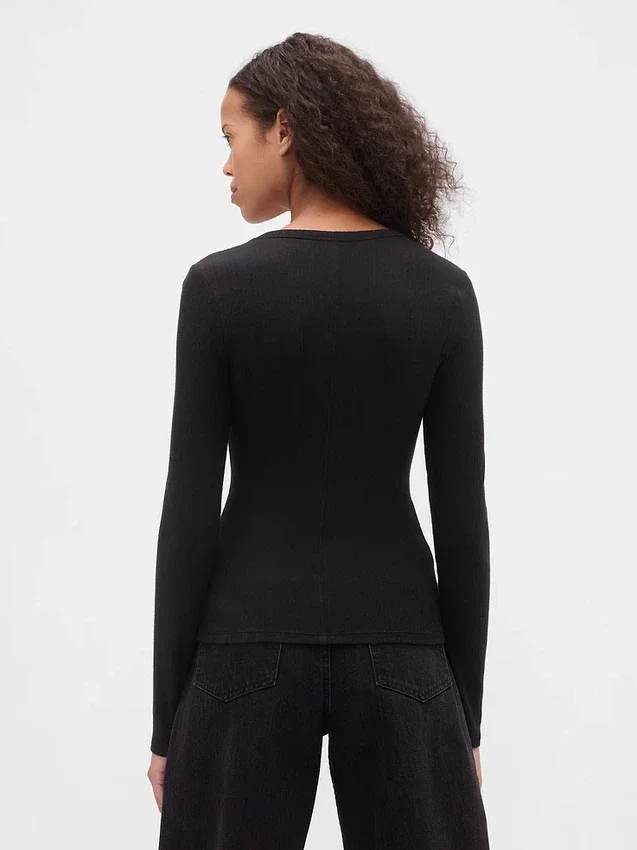 Modern ribbad T-shirt