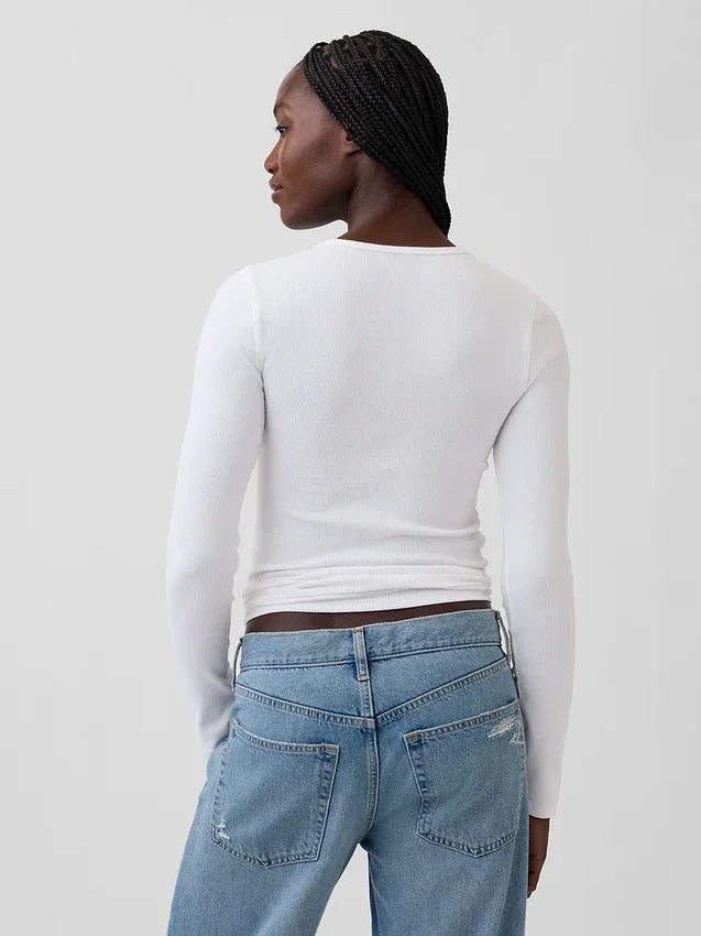 Modern ribbad T-shirt