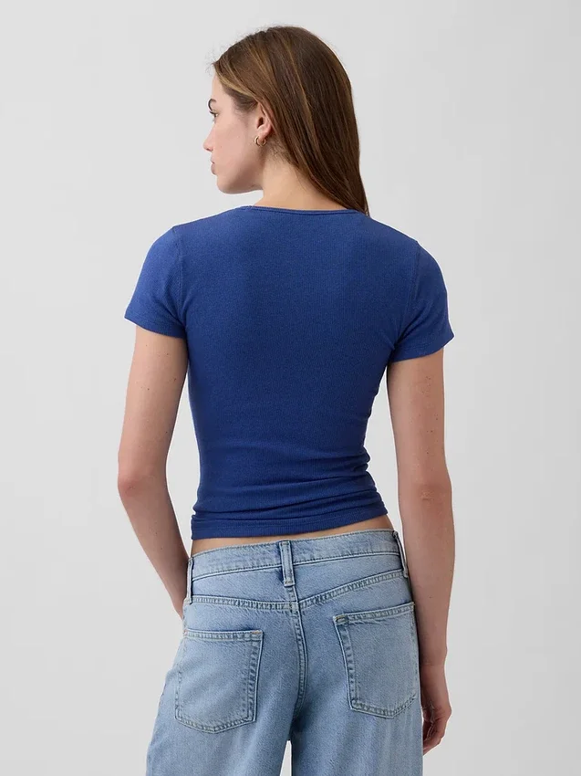 Modern ribbad T-shirt